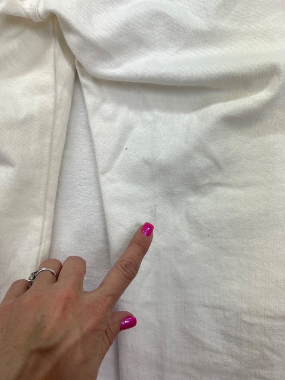 SALE!We The Free White Embroidered Jeans Size 31 Floral Cutout Frayed Hem - Picture 12 of 12